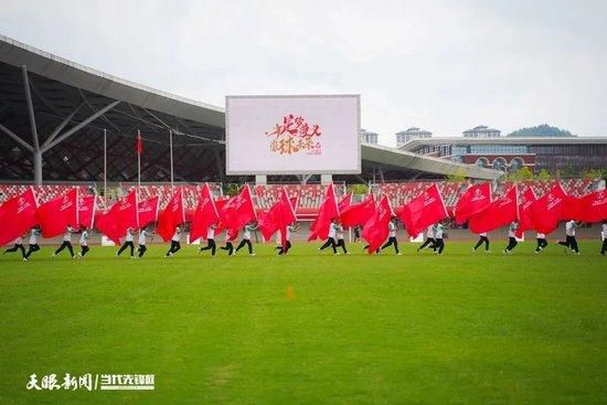 公告显示，当达在泰国足总杯与春武里的比赛中遭遇膝盖内侧韧带撕裂伤势，经医疗部门检查后，预计球员将缺席至少8周，因此他将无缘参加亚洲杯比赛。